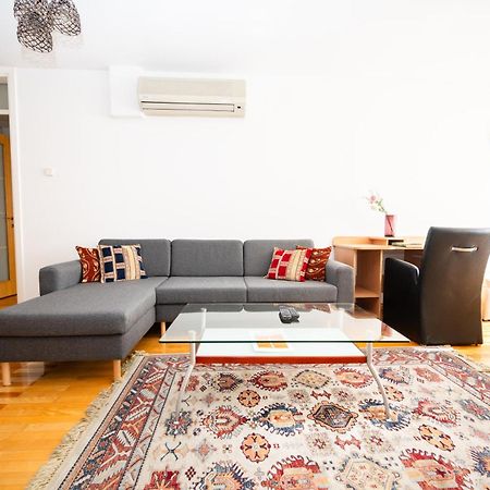 סראייבו Modern 2Bdr Apartment In The Center- Free Parking מראה חיצוני תמונה