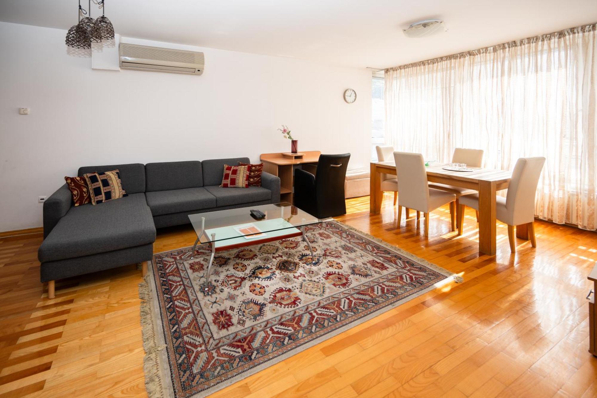 סראייבו Modern 2Bdr Apartment In The Center- Free Parking מראה חיצוני תמונה